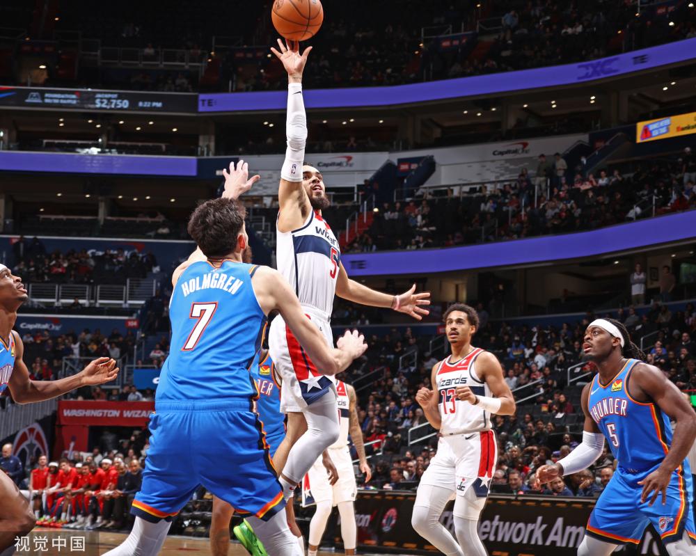 不仅激励着 不仅激励着